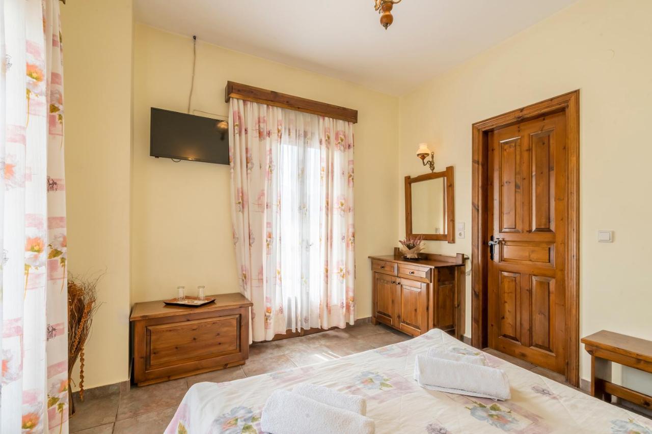Rizoma Guesthouse Mikro Chorio  Luaran gambar
