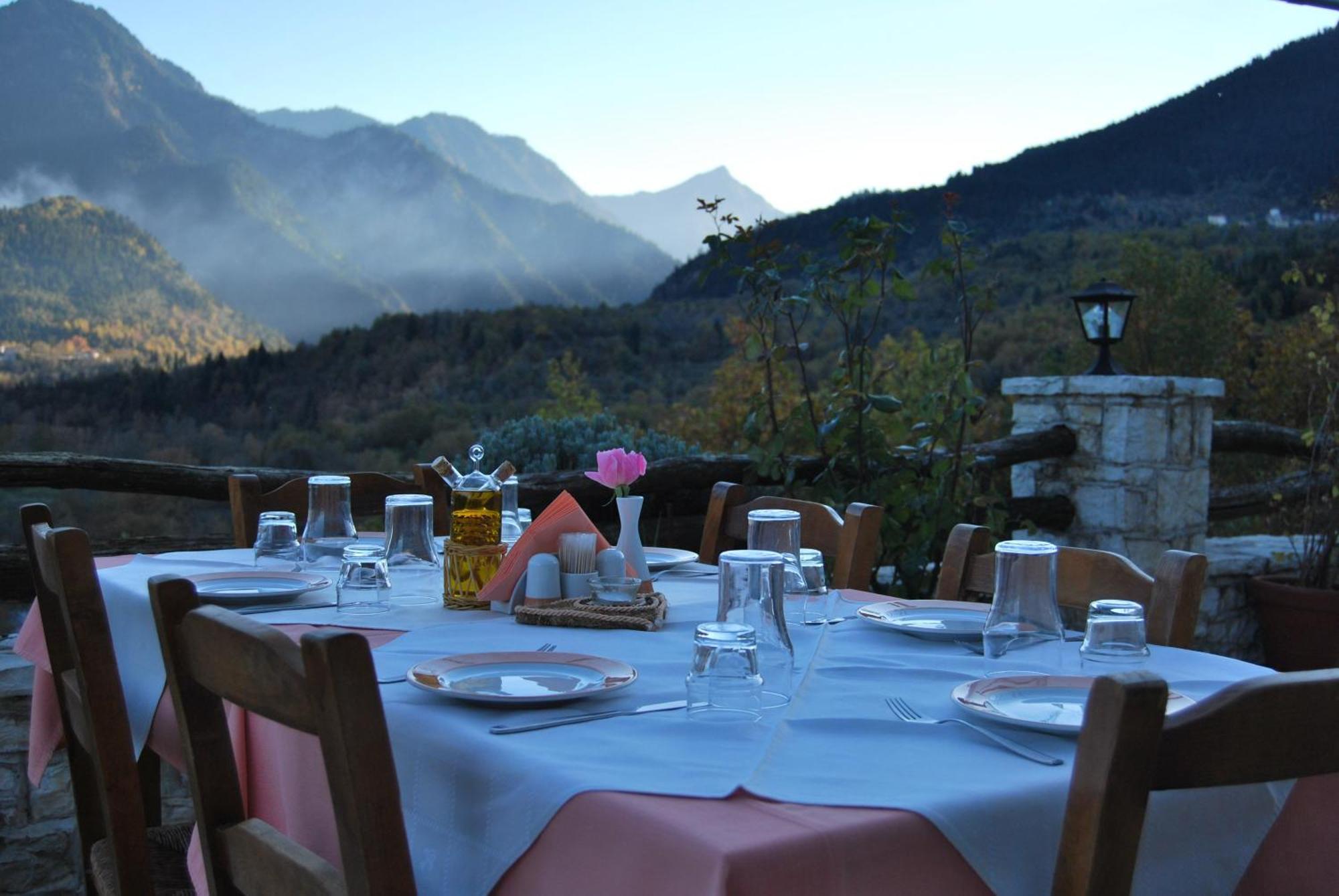 Rizoma Guesthouse Mikro Chorio  Luaran gambar