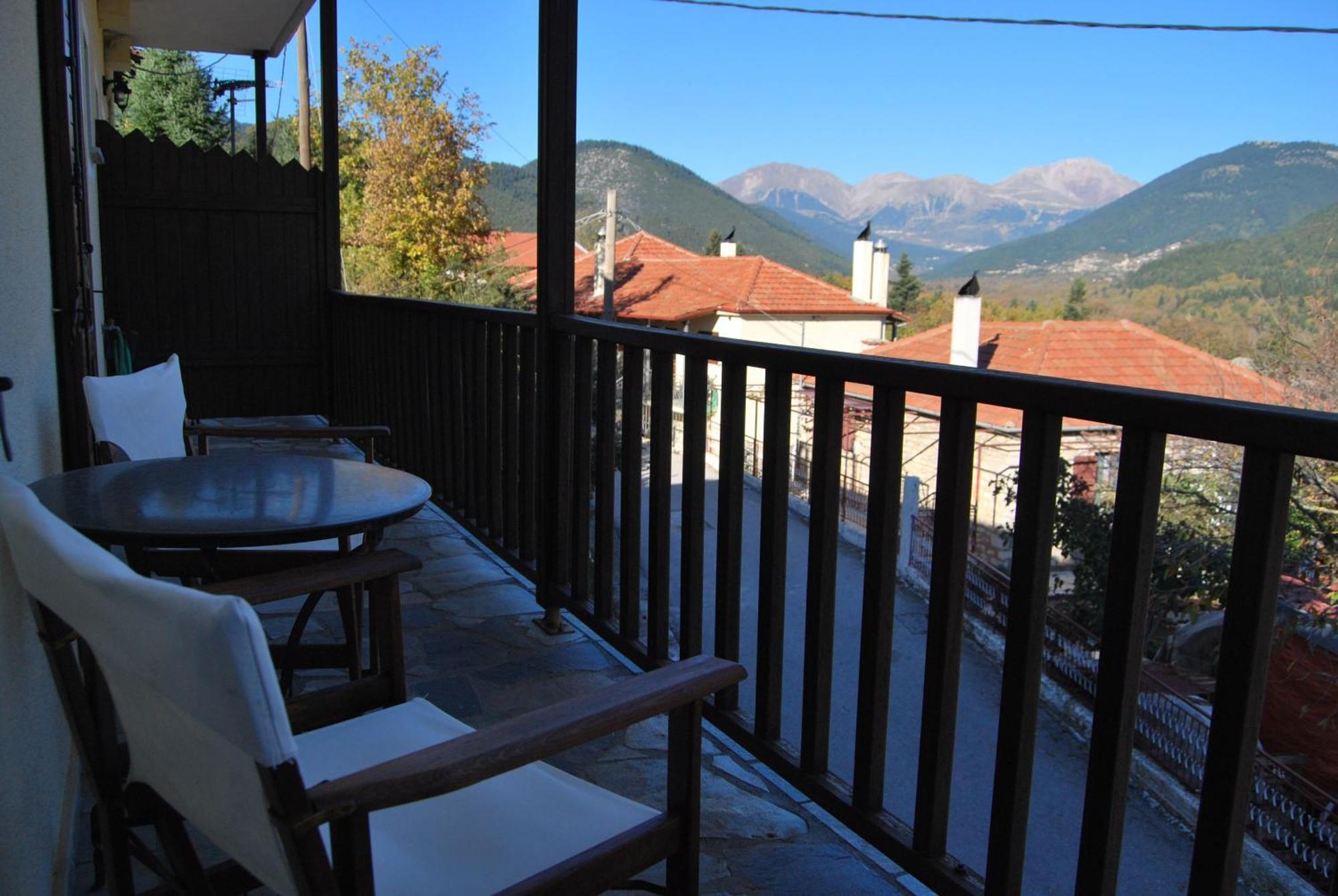 Rizoma Guesthouse Mikro Chorio  Luaran gambar