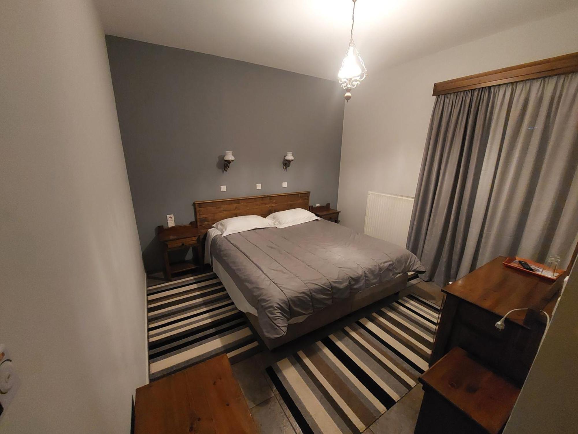 Rizoma Guesthouse Mikro Chorio  Bilik gambar